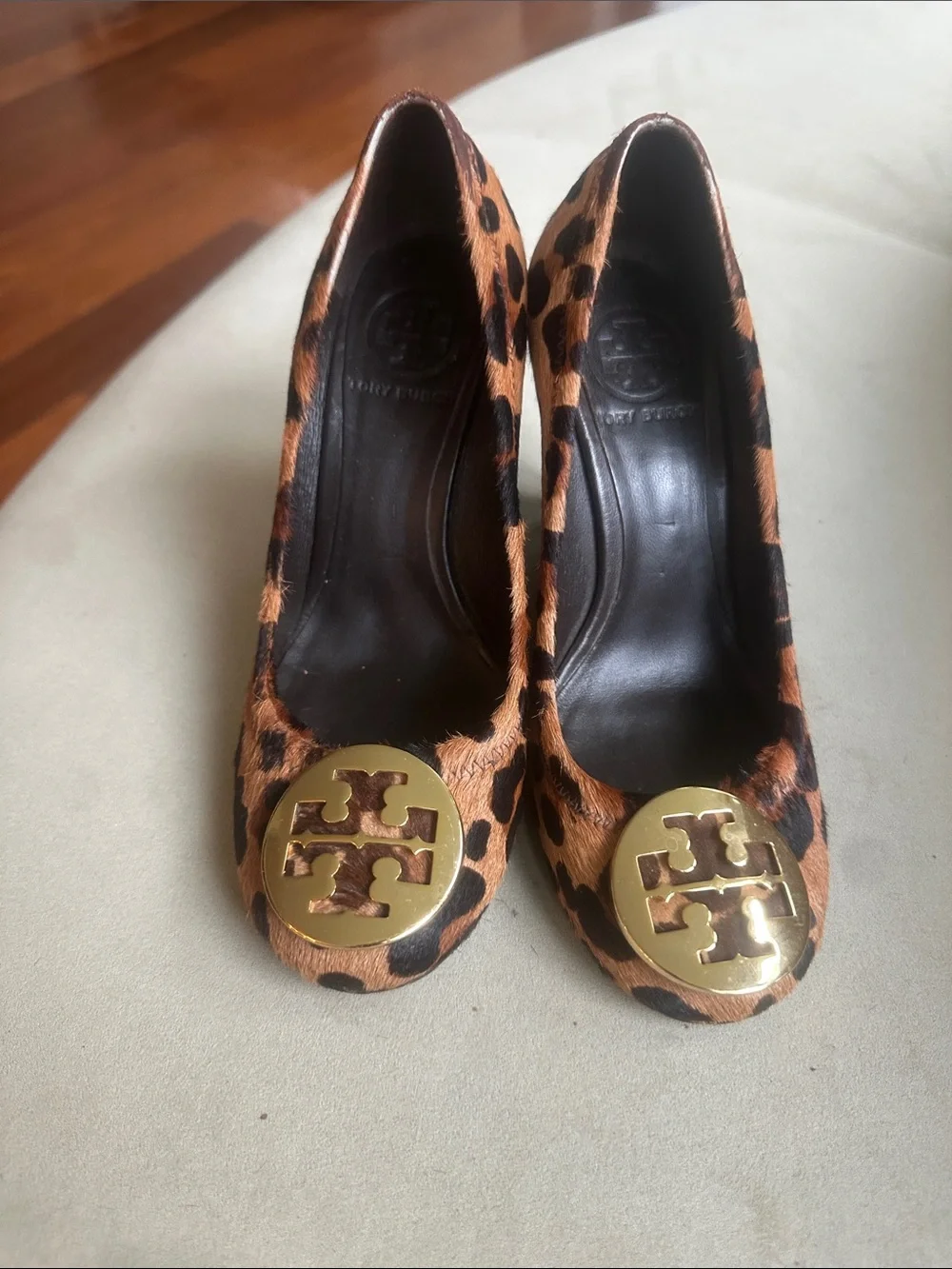 Tory Burch Leopard Pony Hair Logo Ballet Flats - Brown/Black